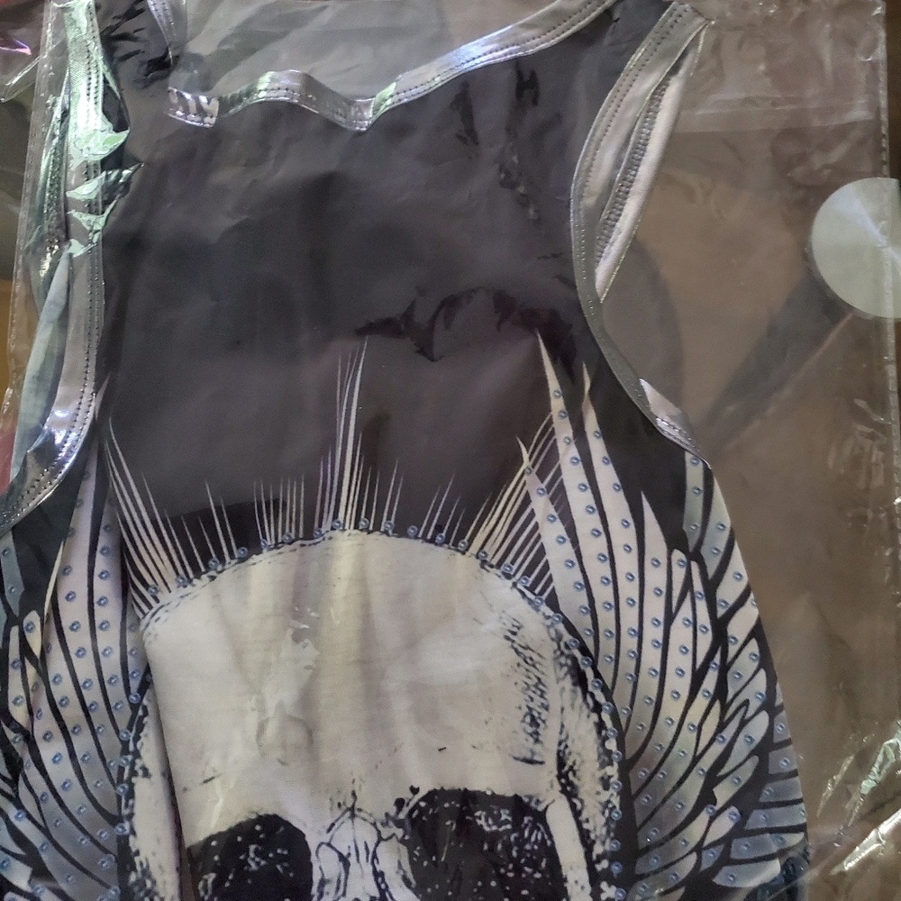 9 Rocker/Biker shirts. Size m/l. - Picture 3 of 16